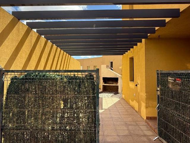 Chalet en venta en Los Cuervos, Granadilla de Abona