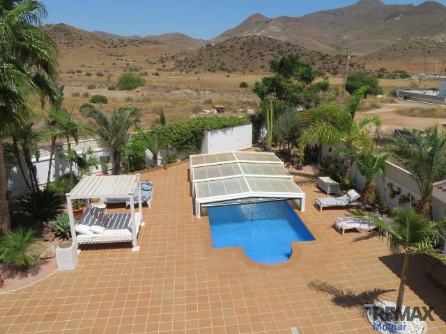 Chalet en venta en Níjar, Andalucía