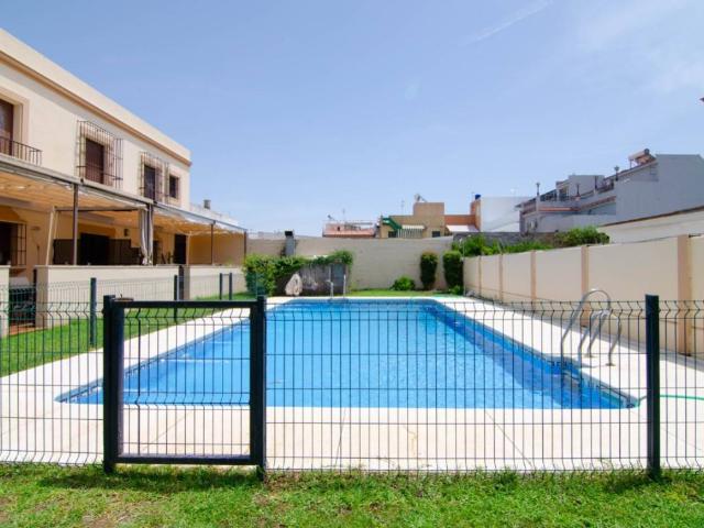 Chalet en venta en La Rinconada, Andalucía