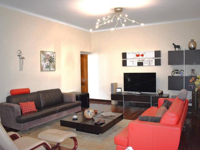 Chalet en venta en San José de las Longueras, Telde