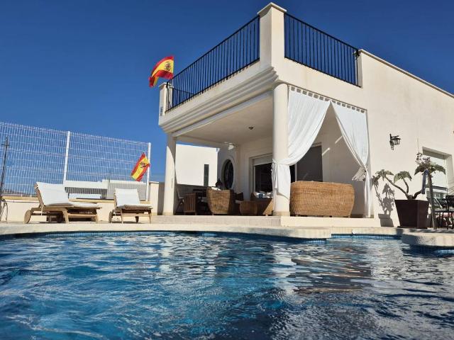Chalet en venta en La Estación, Pulpí