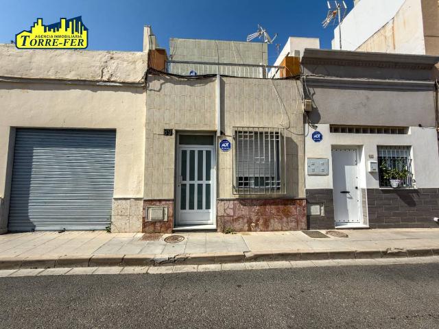 Chalet en venta en Almedina, Almería