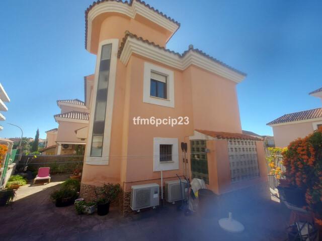 Chalet en venta en San Luis de Sabinillas, Costa del Sol Occidental