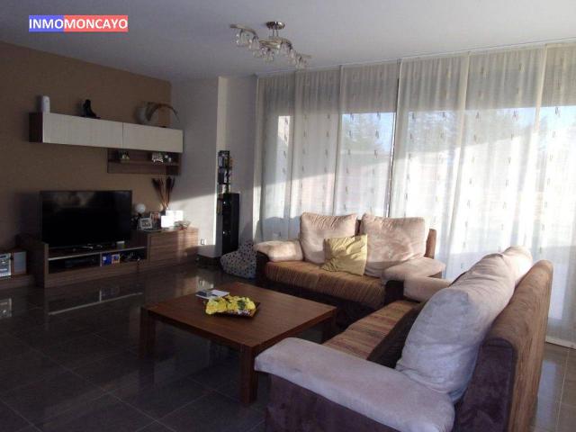 Villa en venta en San Martín De La Virgen De Moncayo