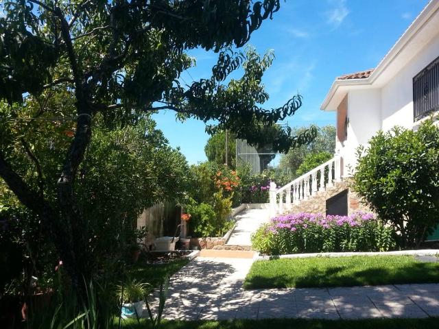 Chalet en venta en San Martín De Valdeiglesias, Madrid