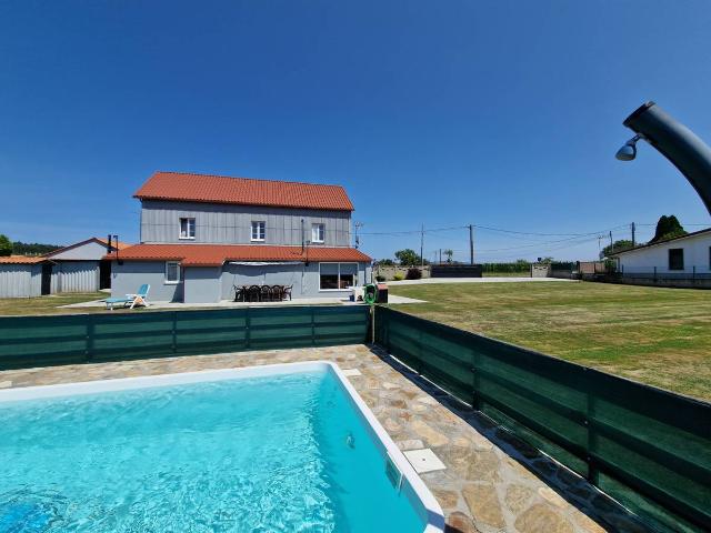 Chalet en venta en Castro, Ferrol