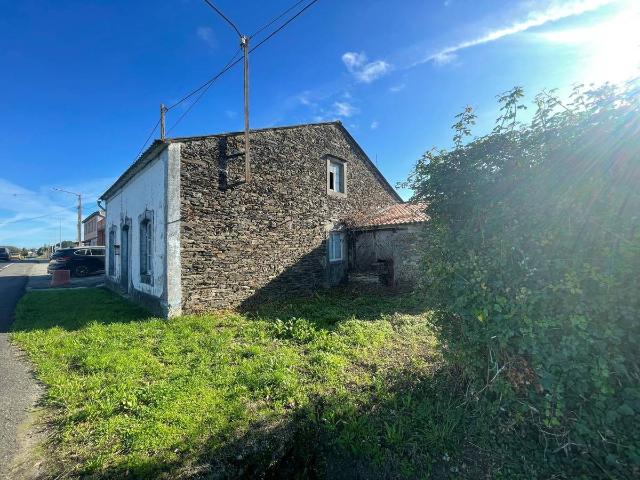 Chalet en venta en Castro, Narón