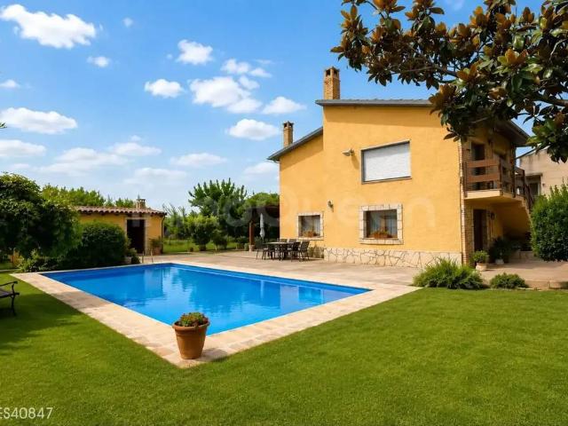 Chalet en venta en Zaragoza, Aragón