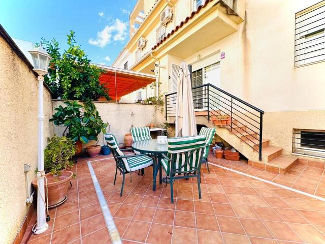 Chalet en venta en Santa Juliana, Armilla