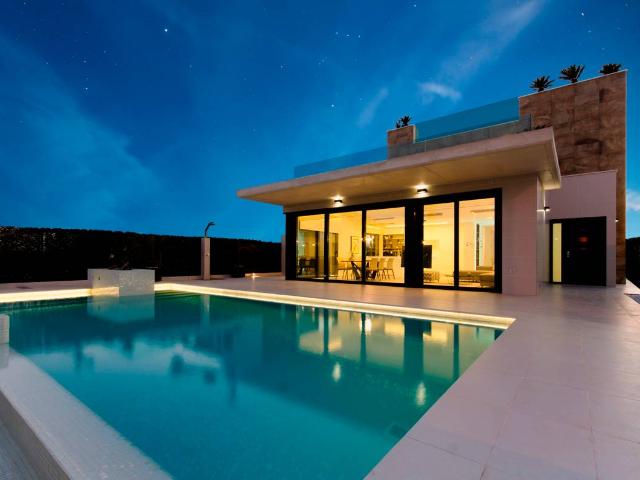 Chalet en venta en San Miguel De Salinas