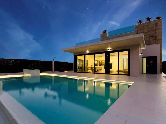 Chalet en venta en San Miguel De Salinas