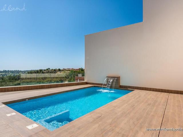 Villa en venta en San Miguel De Salinas