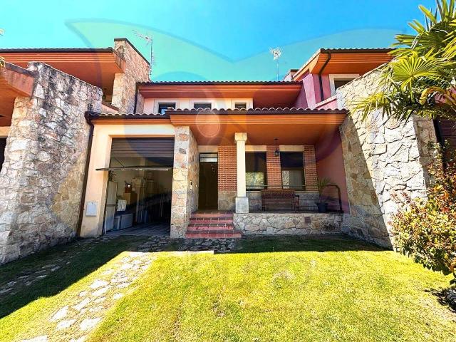 Villa en venta en San Miguel De Valero