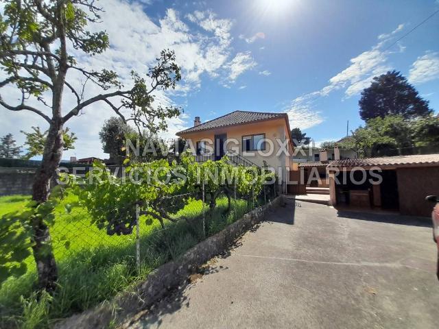 Chalet en venta en A Angustia, Vigo