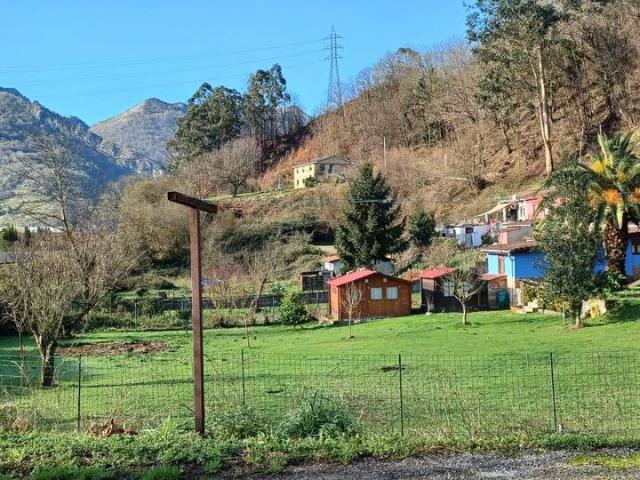 Chalet en venta en Mieres, Asturias