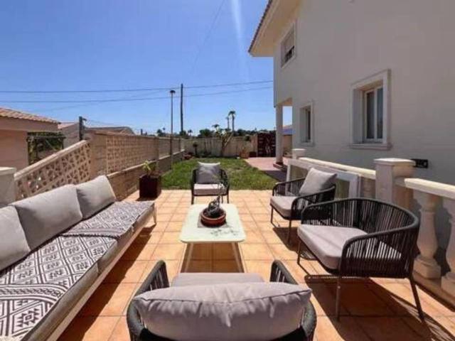 Chalet en venta en la Marina Baixa, Valencia