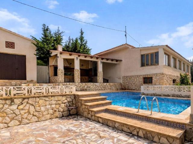 Chalet en venta en la Marina Baixa, Valencia