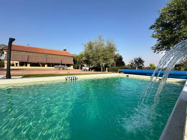 Chalet en venta en San Román De Los Montes, Castilla-La Mancha