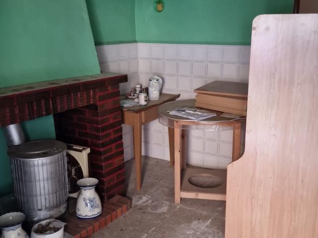 Villa en venta en San Román De Los Montes