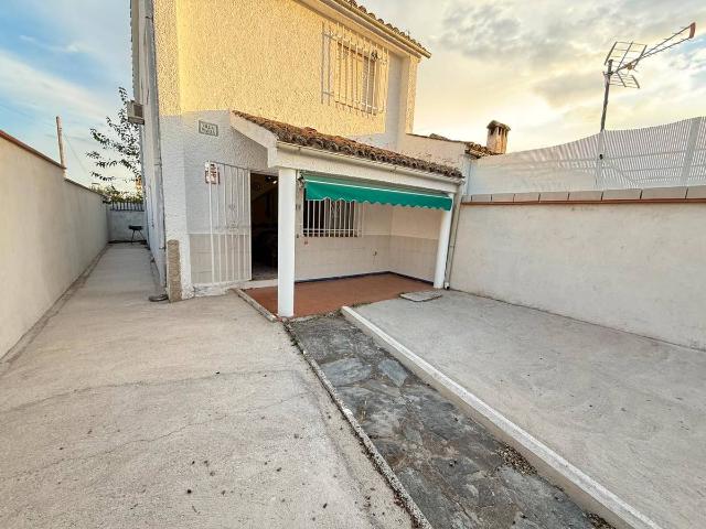 Chalet en venta en San Román De Los Montes, Toledo