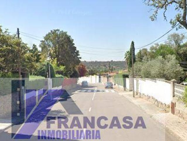 Villa en venta en San Román De Los Montes