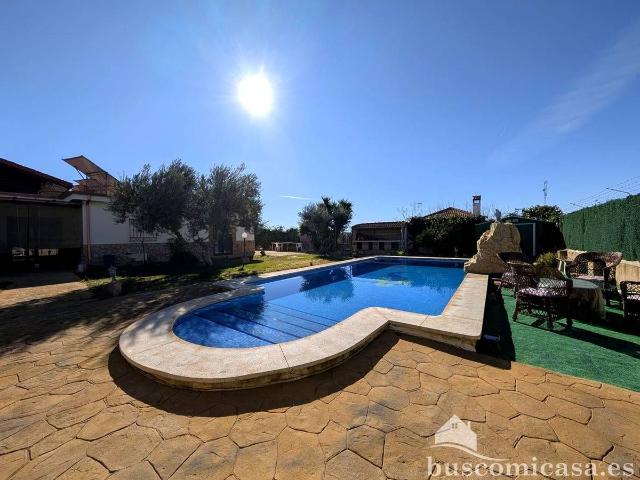 Chalet en venta en Linares, Andalucía