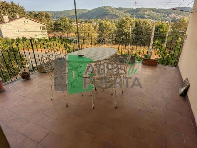 Chalet en venta en Ourense, Gomesende