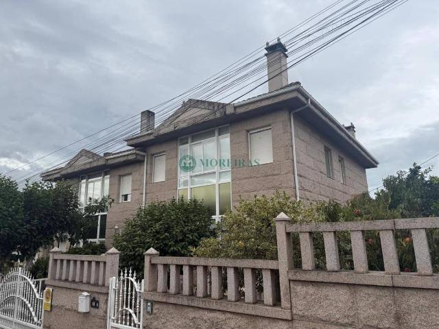 Chalet en venta en Centro, Ourense