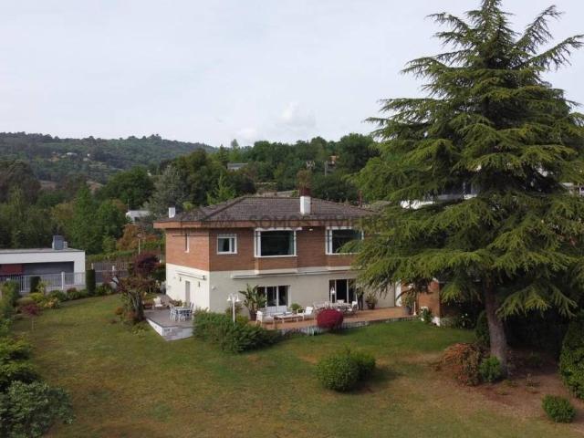 Chalet en venta en Centro, Ourense
