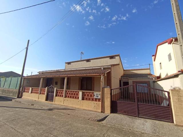 Chalet en venta en Sancti-spíritus, Castilla y León