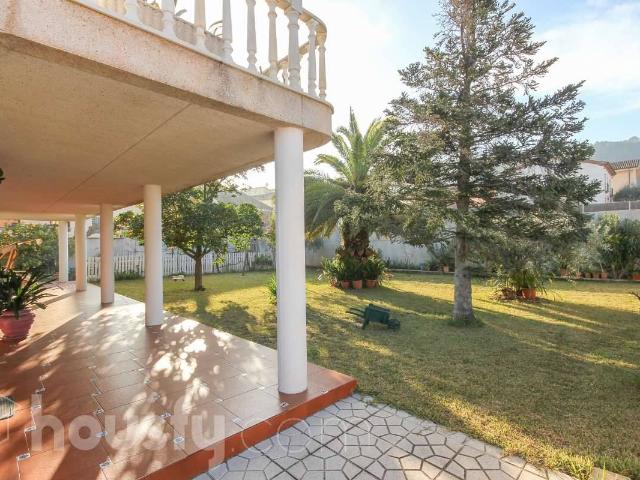Villa en venta en Sant Andreu De La Barca, Nucli Antic