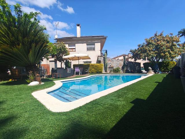 Chalet en venta en Baix Llobregat, Catalunya