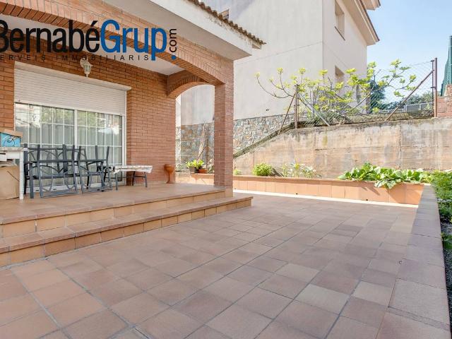 Villa en venta en Granollers, Centre