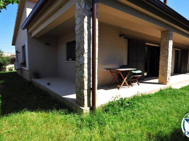 Villa en venta en Sant Pere Pescador