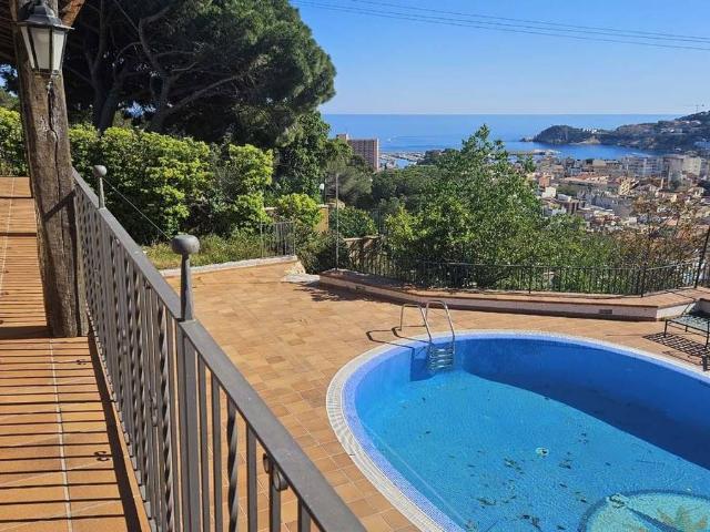 Villa en venta en Sant Feliu De Guíxols