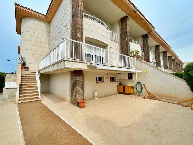 Villa en venta en Santa Bàrbara Villa en venta en Santa Bàrbara