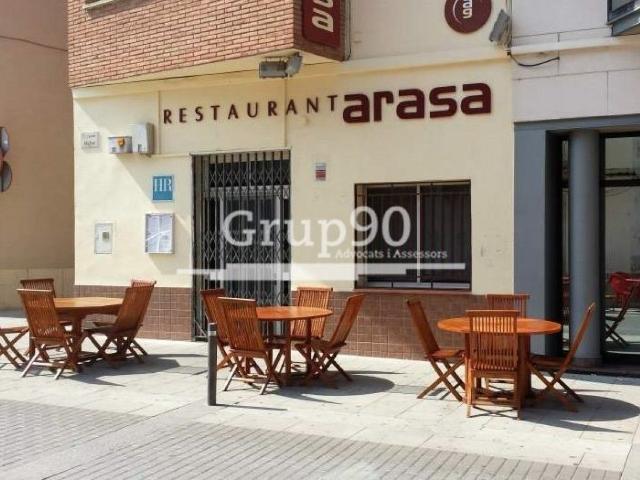 Villa en venta en Santa Bàrbara