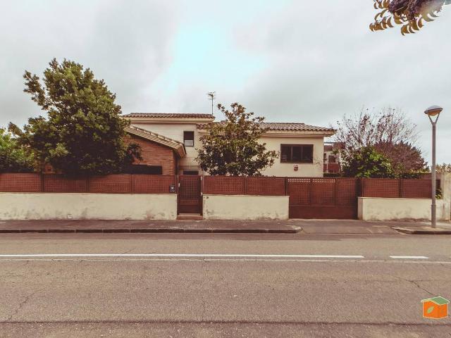 Chalet en venta en Montsià, Catalunya