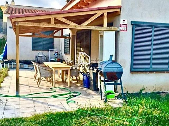 Villa en venta en Santa Coloma De Farners