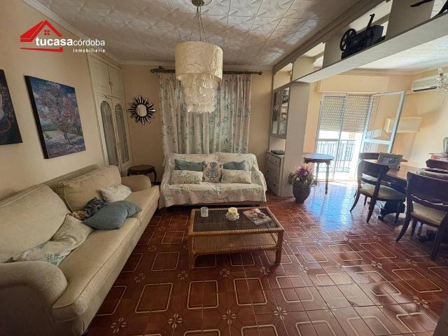 Chalet en venta en Distrito Centro, Córdoba