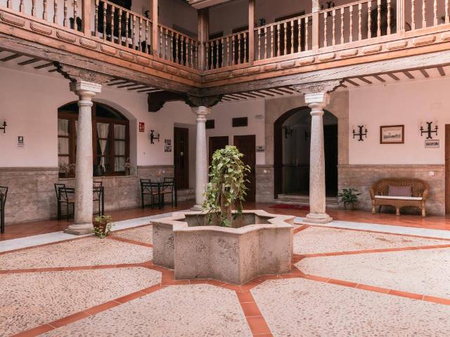 Chalet en venta en Santa Cruz De Mudela, Castilla-La Mancha