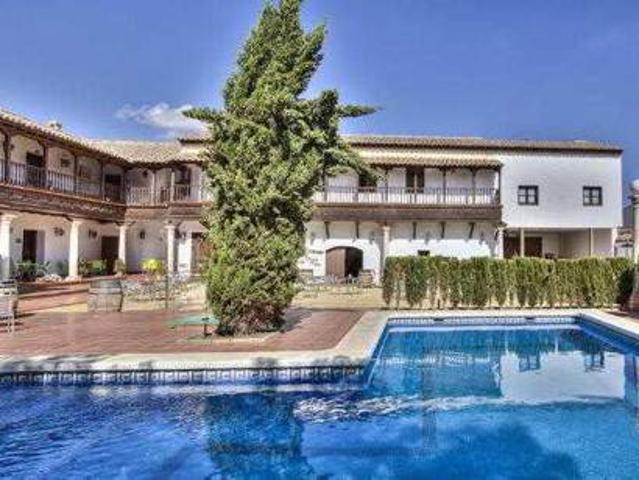 Villa en venta en Santa Cruz De Mudela