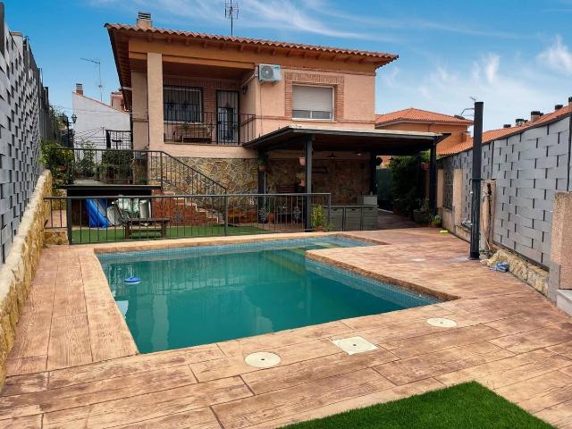 Villa en venta en Santa Cruz Del Retamar, Las Perdices
