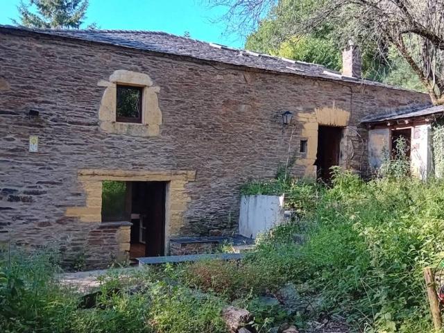 Chalet en venta en Santa Eulalia De Oscos