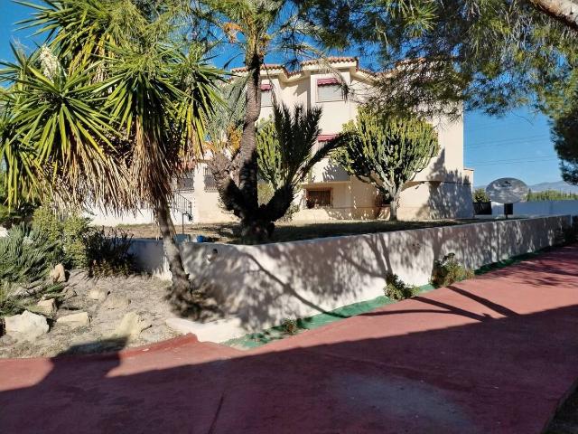 Chalet en venta en Casco Antiguo - Santa Cruz - Ayuntamiento, l'Alacantí