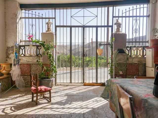 Chalet en venta en Santa Fe De Mondújar, Andalucía