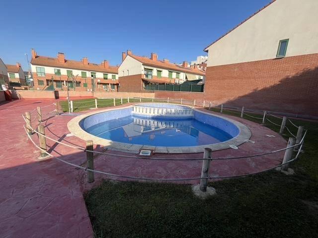 Chalet en venta en El Tubo, Zaragoza