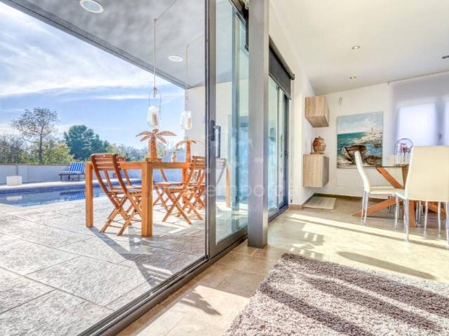 Villa en venta en Santa Llogaia D'àlguema