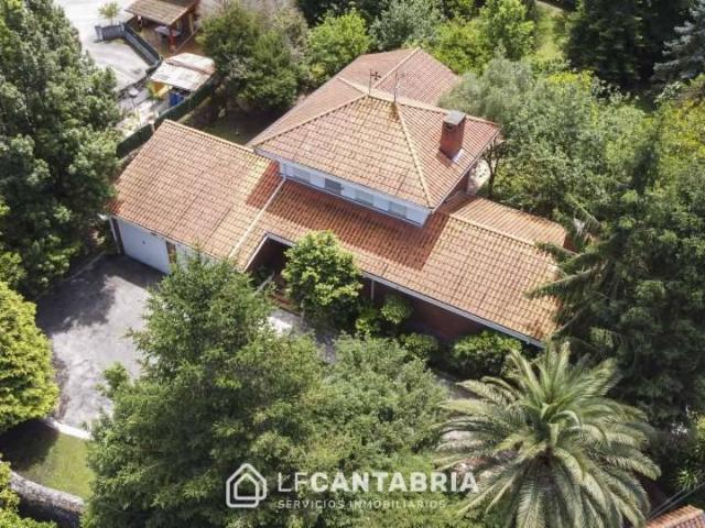 Chalet en venta en La Abadilla, Santa María De Cayón