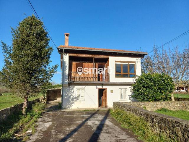 Chalet en venta en La Abadilla, Santa María De Cayón